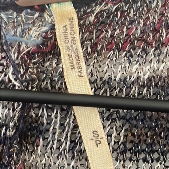 Free People The Big Trail Asymmetrical Poncho Cardigan Sweater Poncho Size Small - Picture 9 of 16